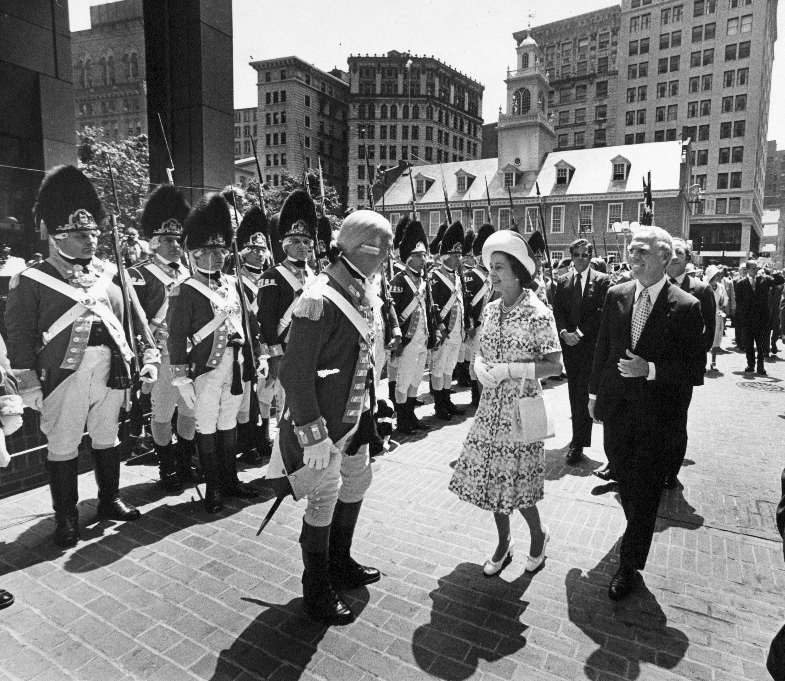 Reporting on the queen: GBH's Peter Kadzis looks back on her 1976 trip to Boston - Vimarsana News