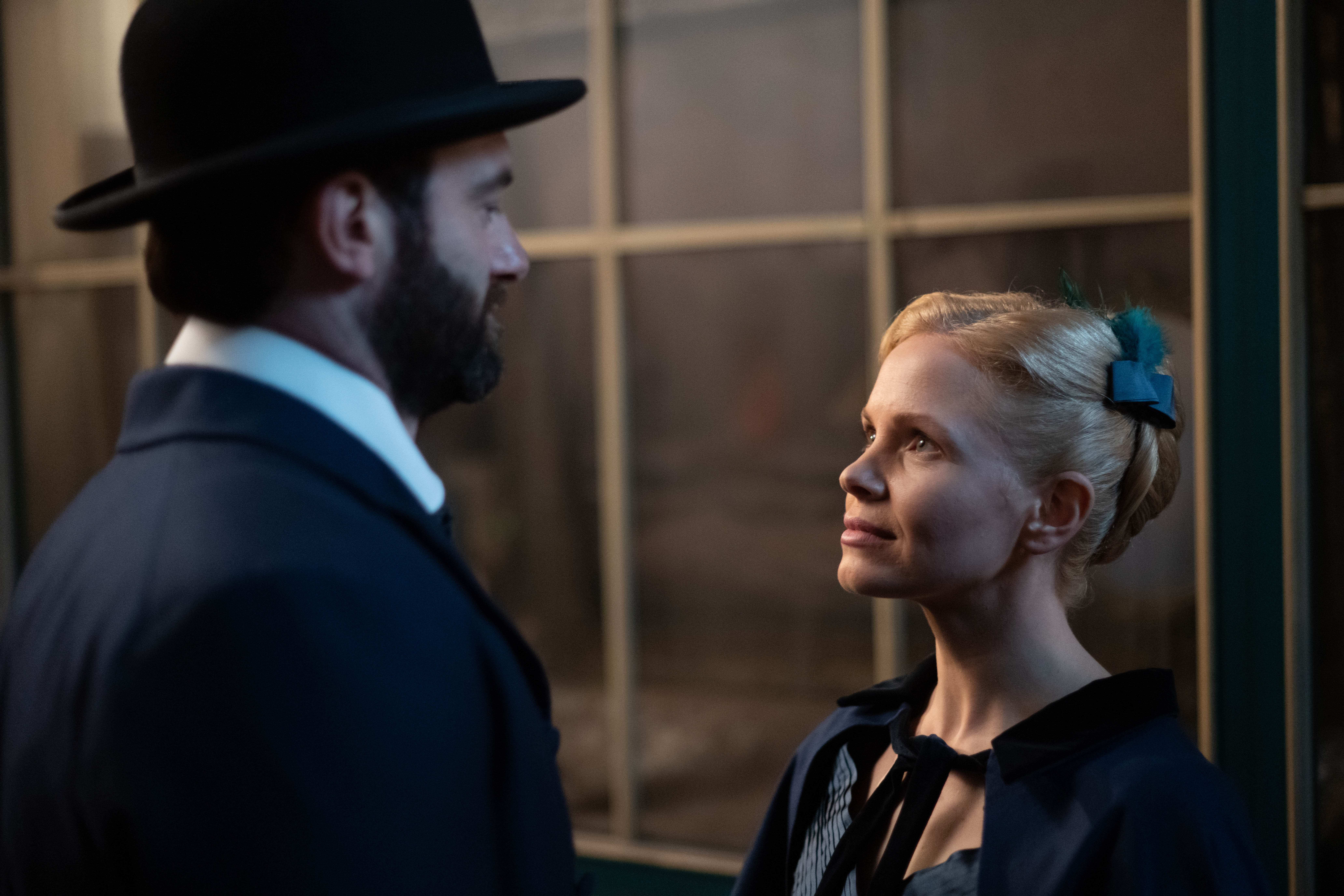 'Miss Scarlet & The Duke' Season 2 Episode 6 Recap: shot through the heart - Vimarsana News
