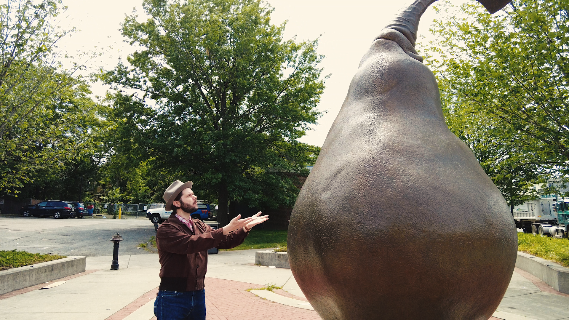 The Curious Story Behind Boston's Strangest Historic Statue - Vimarsana News