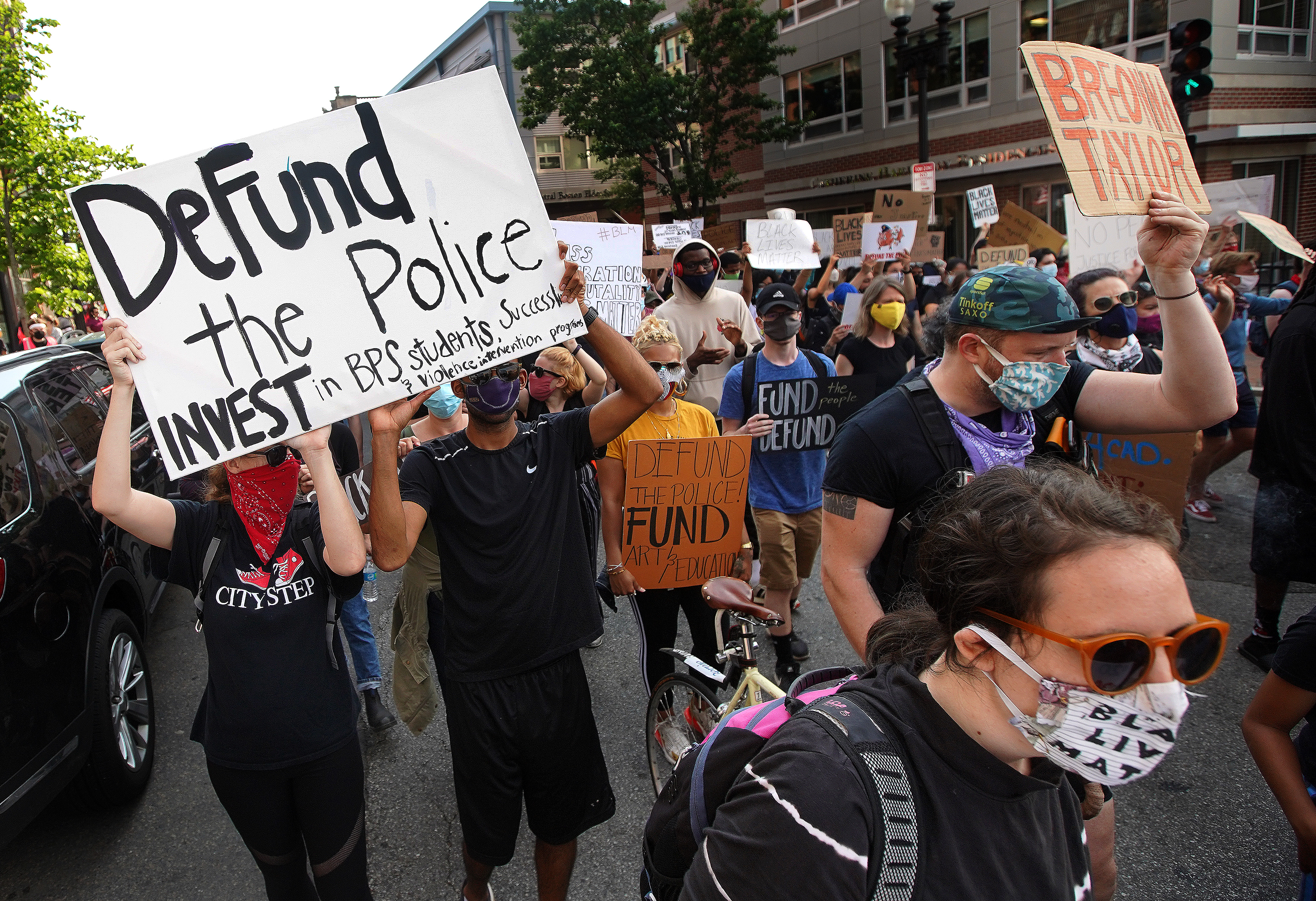 Advocates push for higher standards on state school police regulations - Vimarsana News