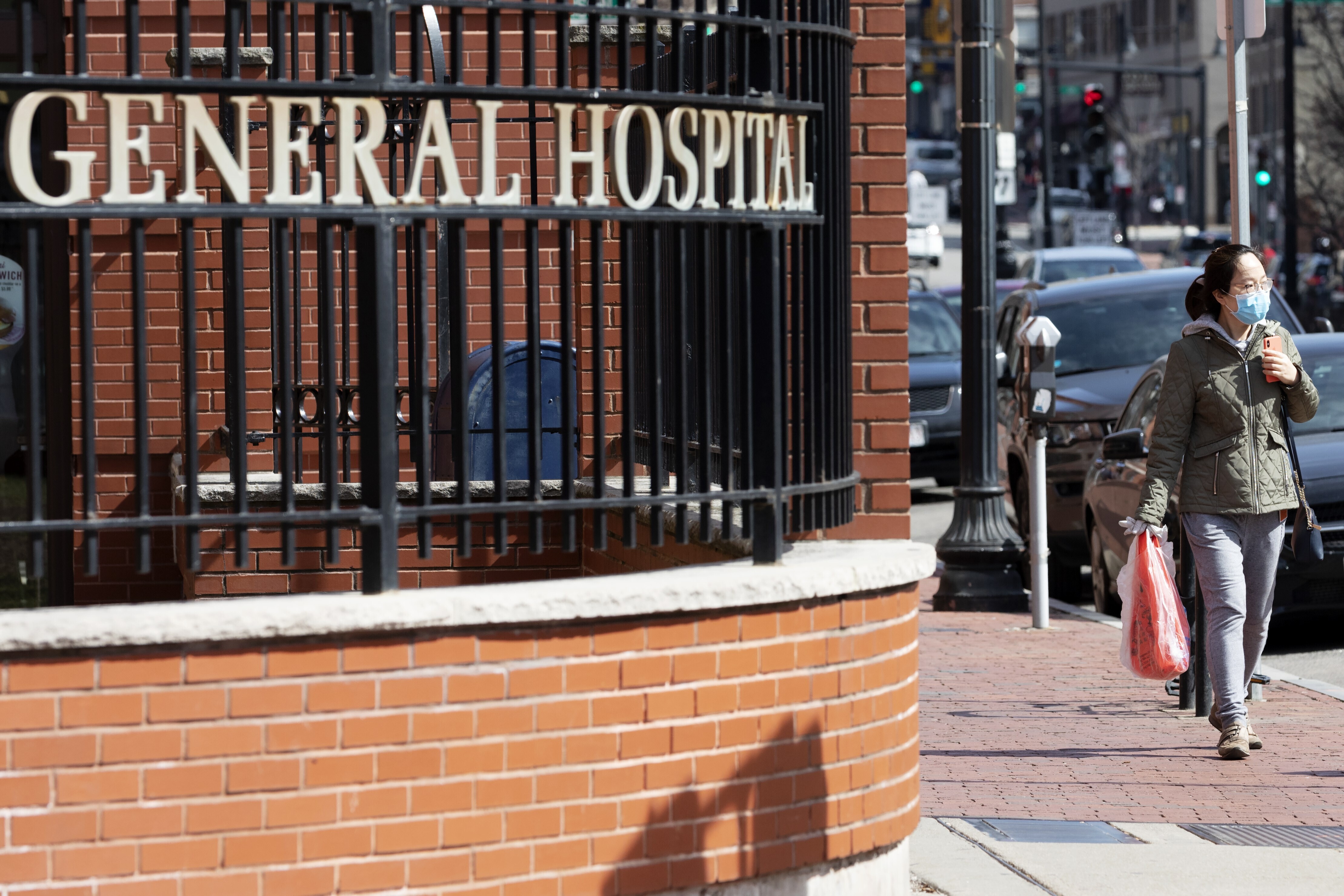 Boston area hospitals again limit visitors because of rising COVID cases - Vimarsana News