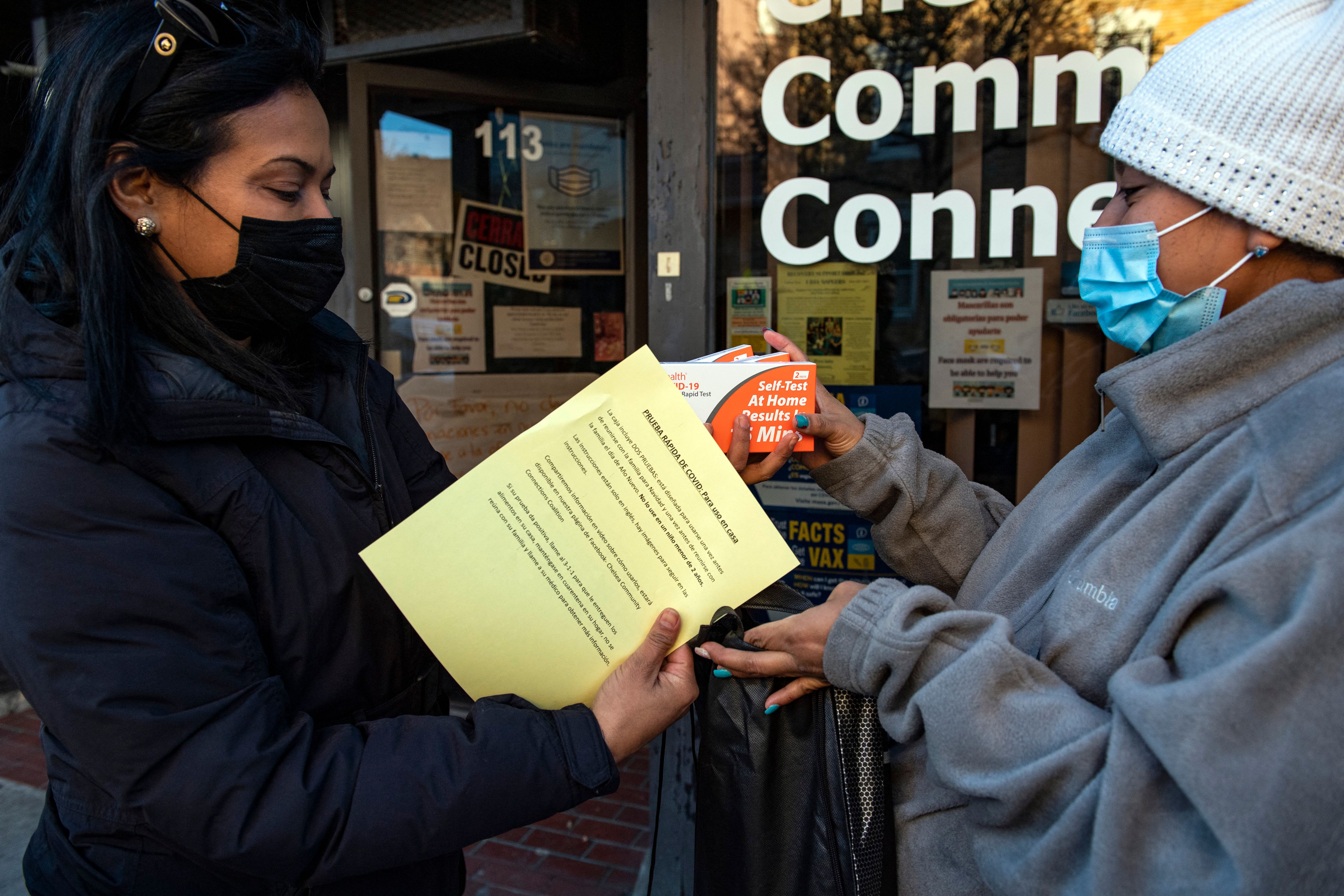 Municipalities wrangle with how to keep rapid tests in residents' hands without excluding undocumented immigrants - Vimarsana News