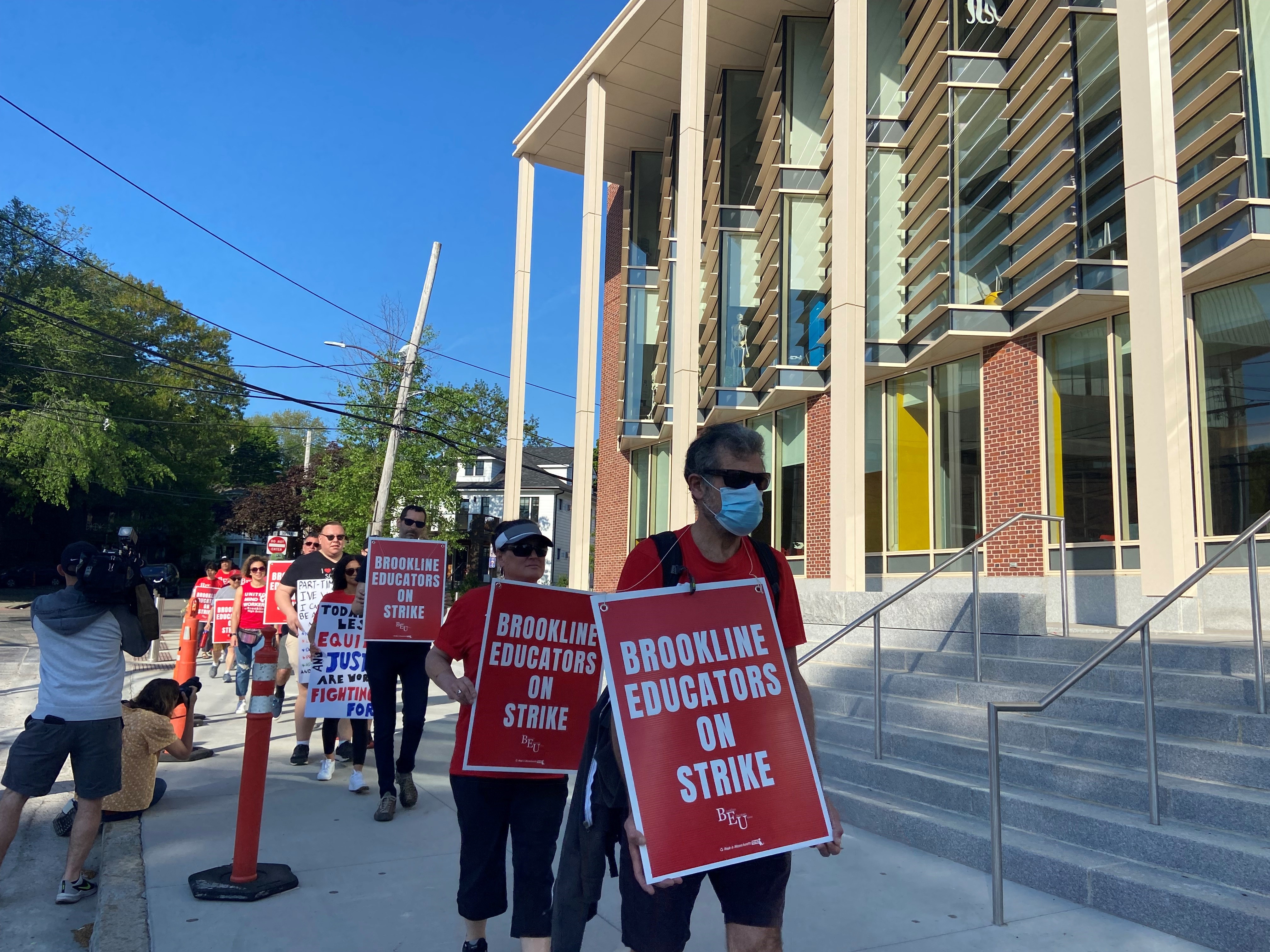 Brookline teachers' strike ends after one day - Vimarsana News
