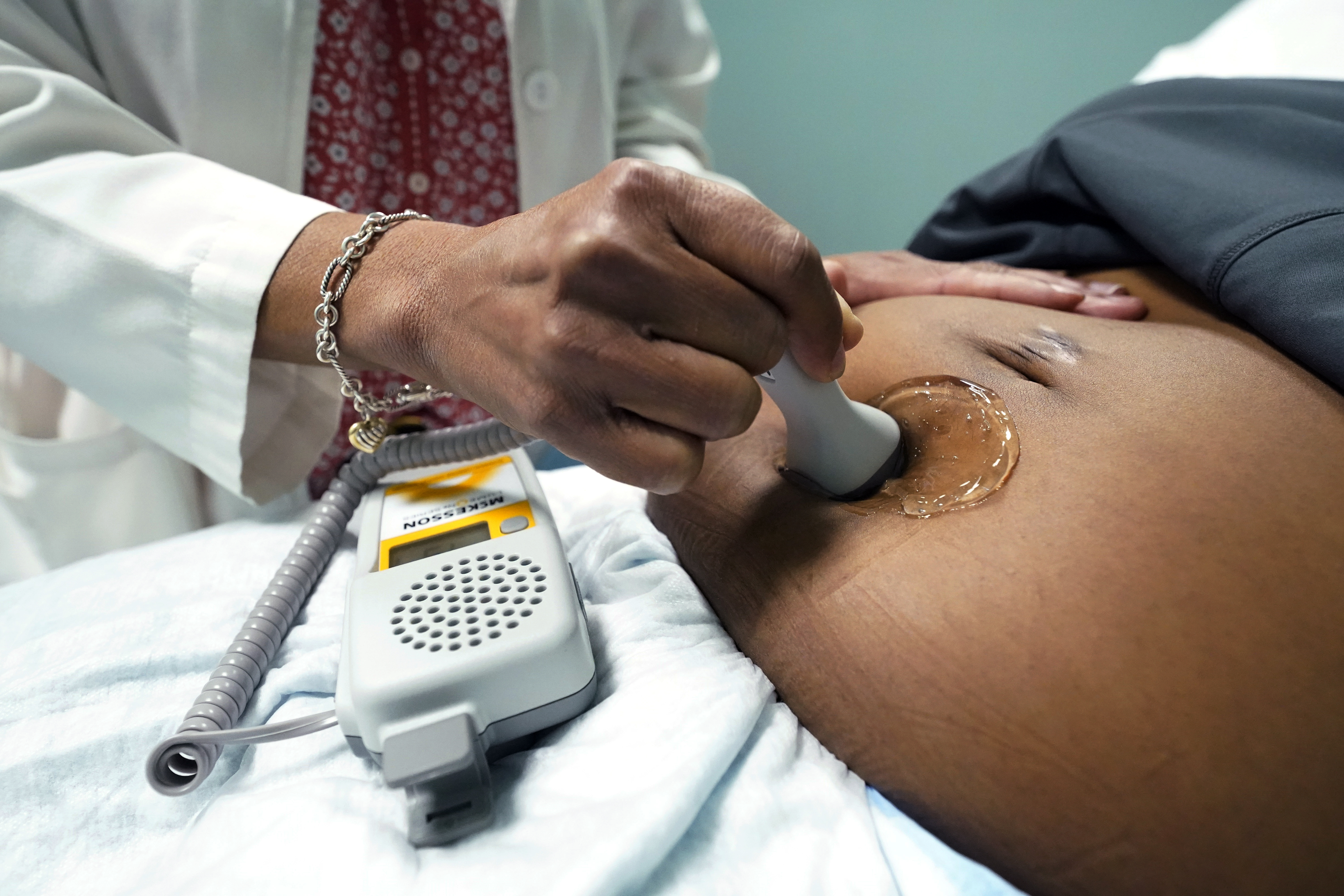 Severe complications during childbirth nearly doubled over a decade in Massachusetts - Vimarsana News