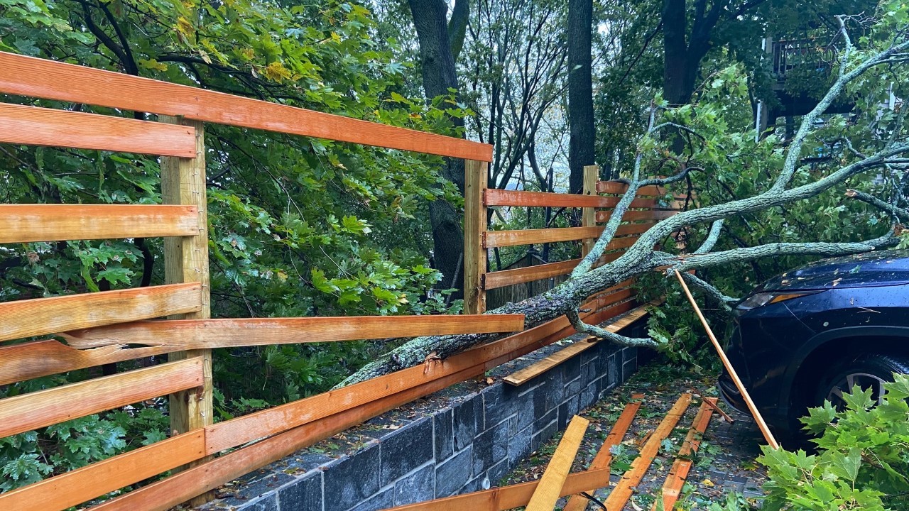 Nor'easter Brings Hurricane-Force Wind, Causes Widespread Power Outages - Vimarsana News