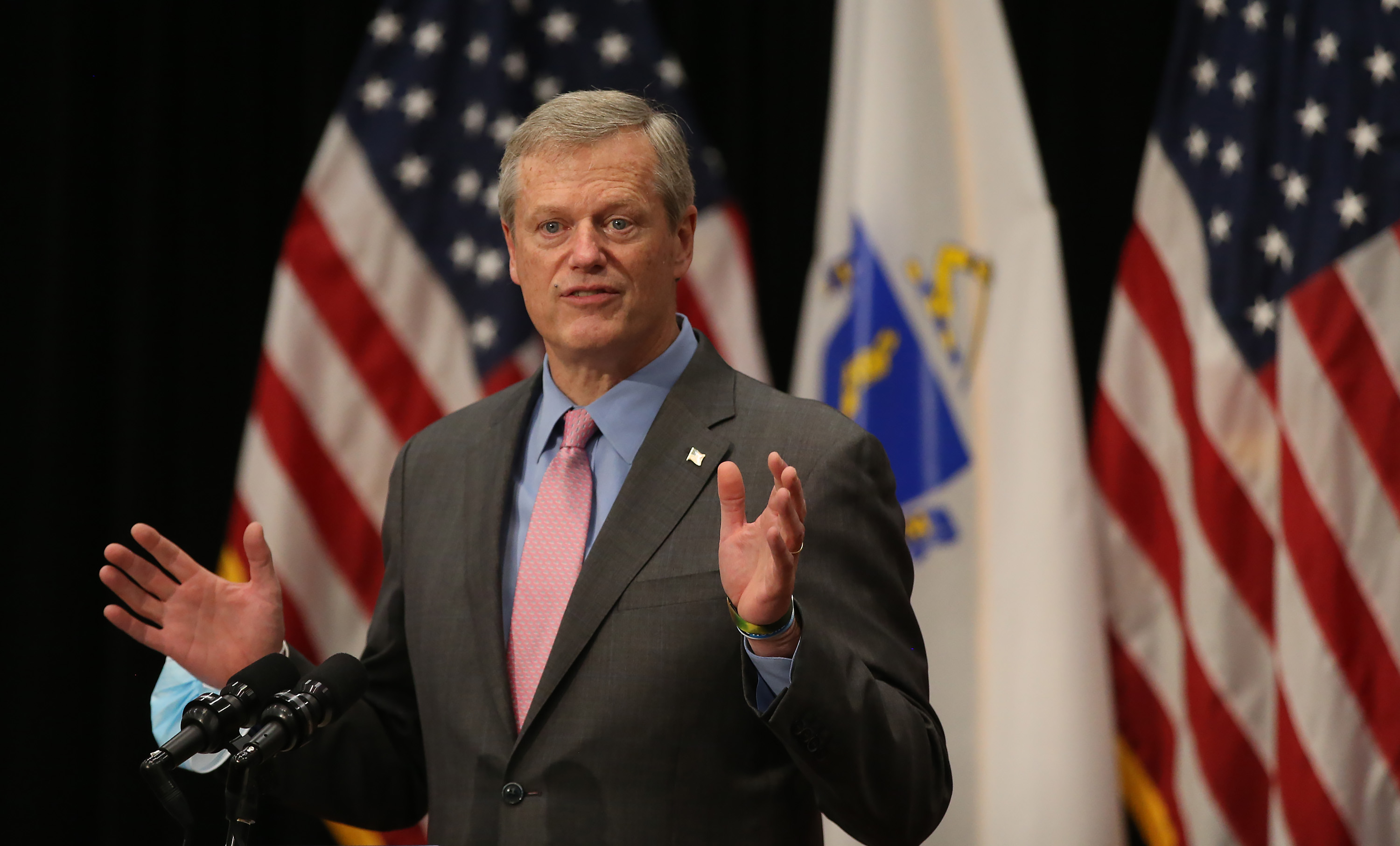 Baker pitches tax cut proposal face-to-face - Vimarsana News