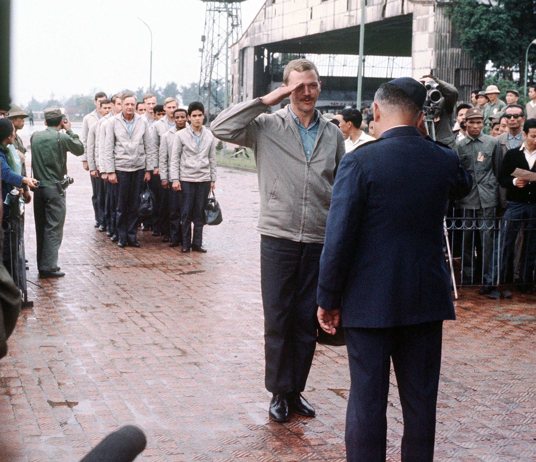 50 years later, one museum remembers American veterans imprisoned in Vietnam - Vimarsana News