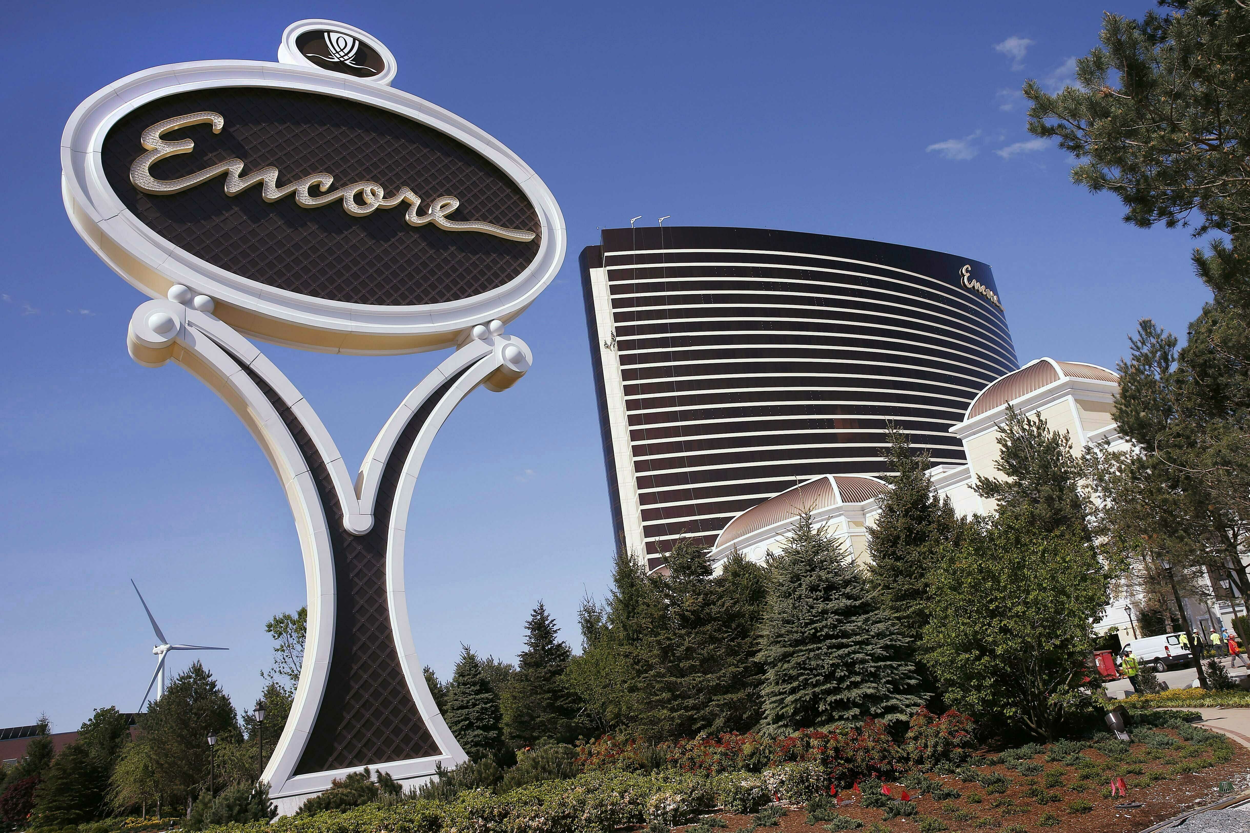 Everett casino gets pushback from local theaters over its newly proposed entertainment venue - Vimarsana News