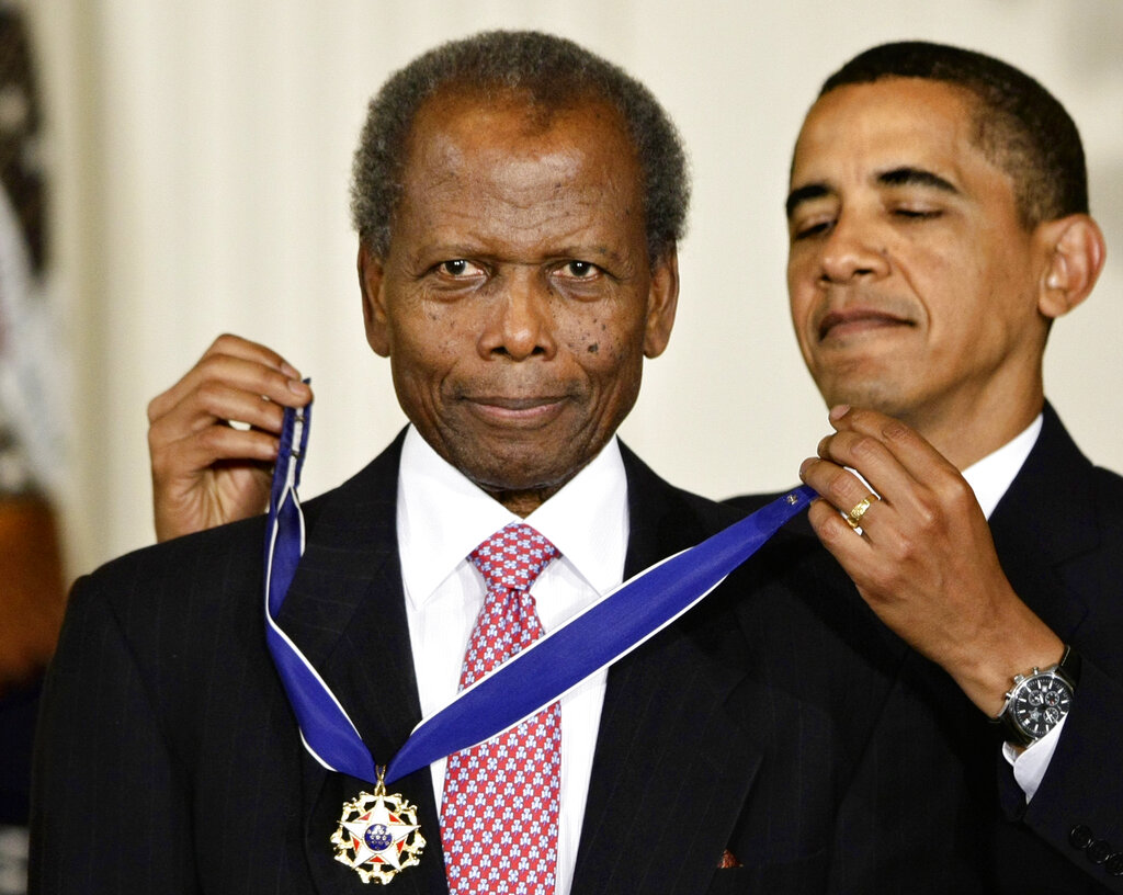 Oscar winner and groundbreaking star Sidney Poitier dies - Vimarsana News