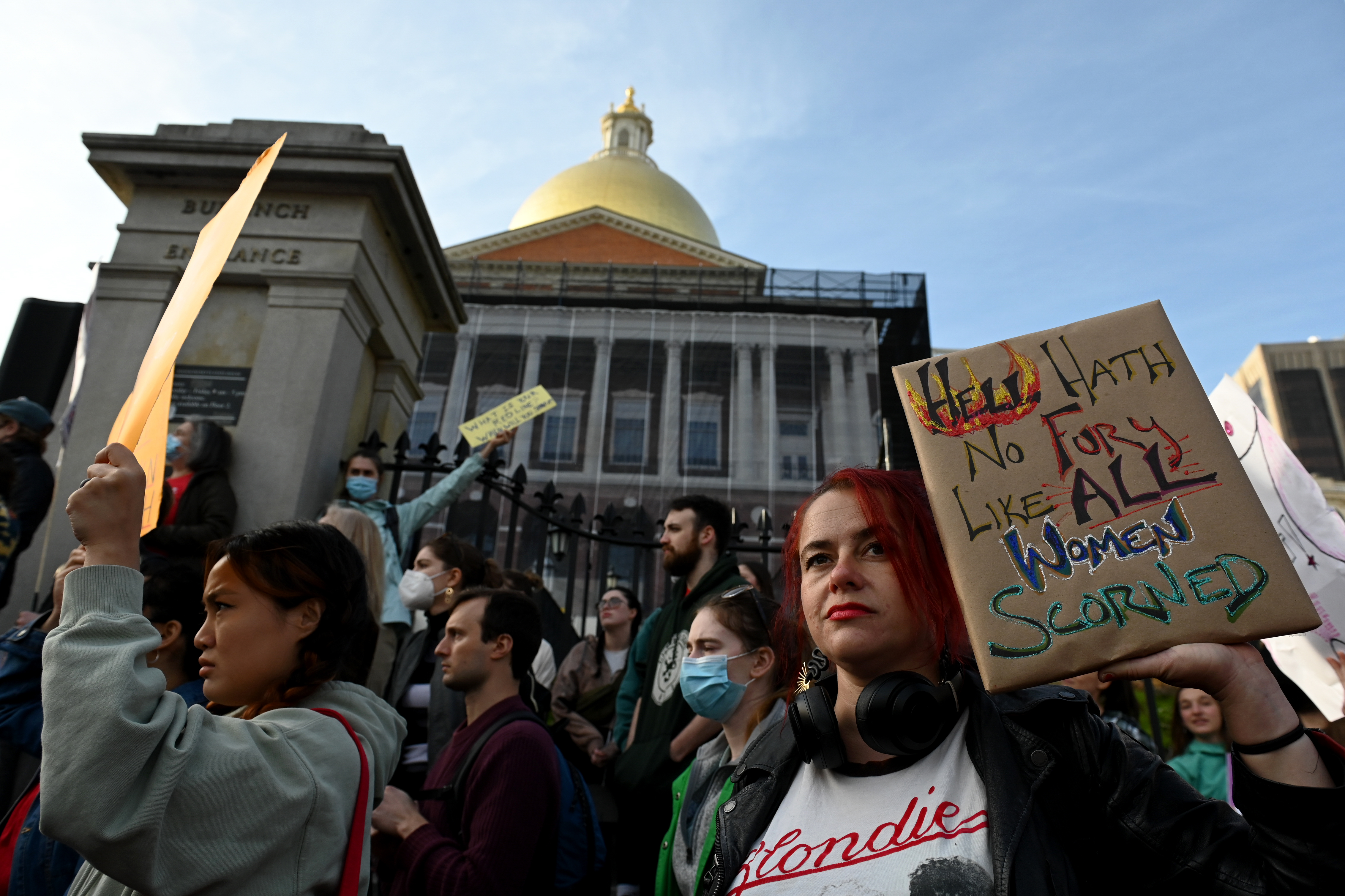 Boston protesters rally against Supreme Court vote to strike down Roe v. Wade - Vimarsana News