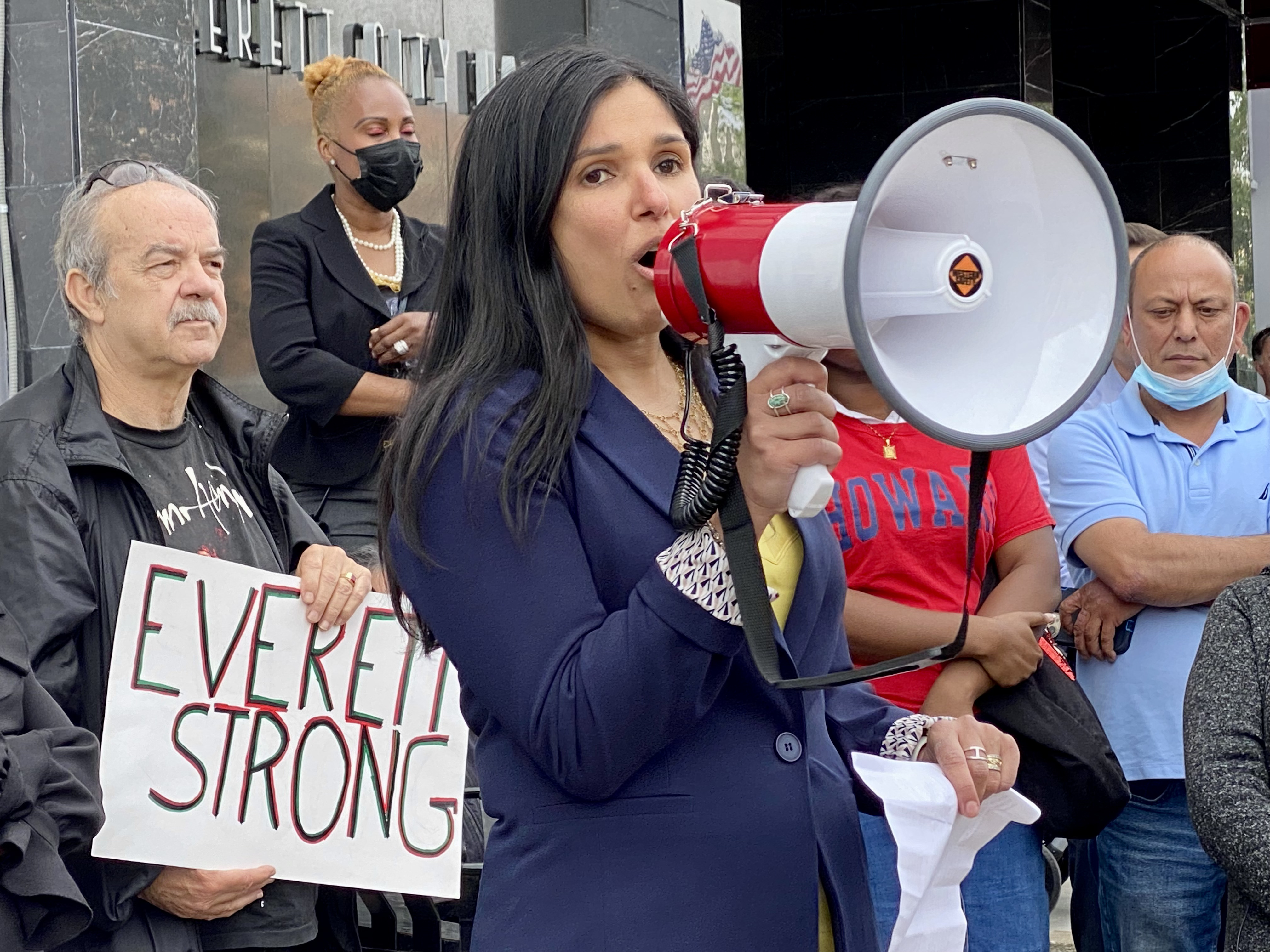 Supporters claim racism led Everett to vote out popular superintendent - Vimarsana News