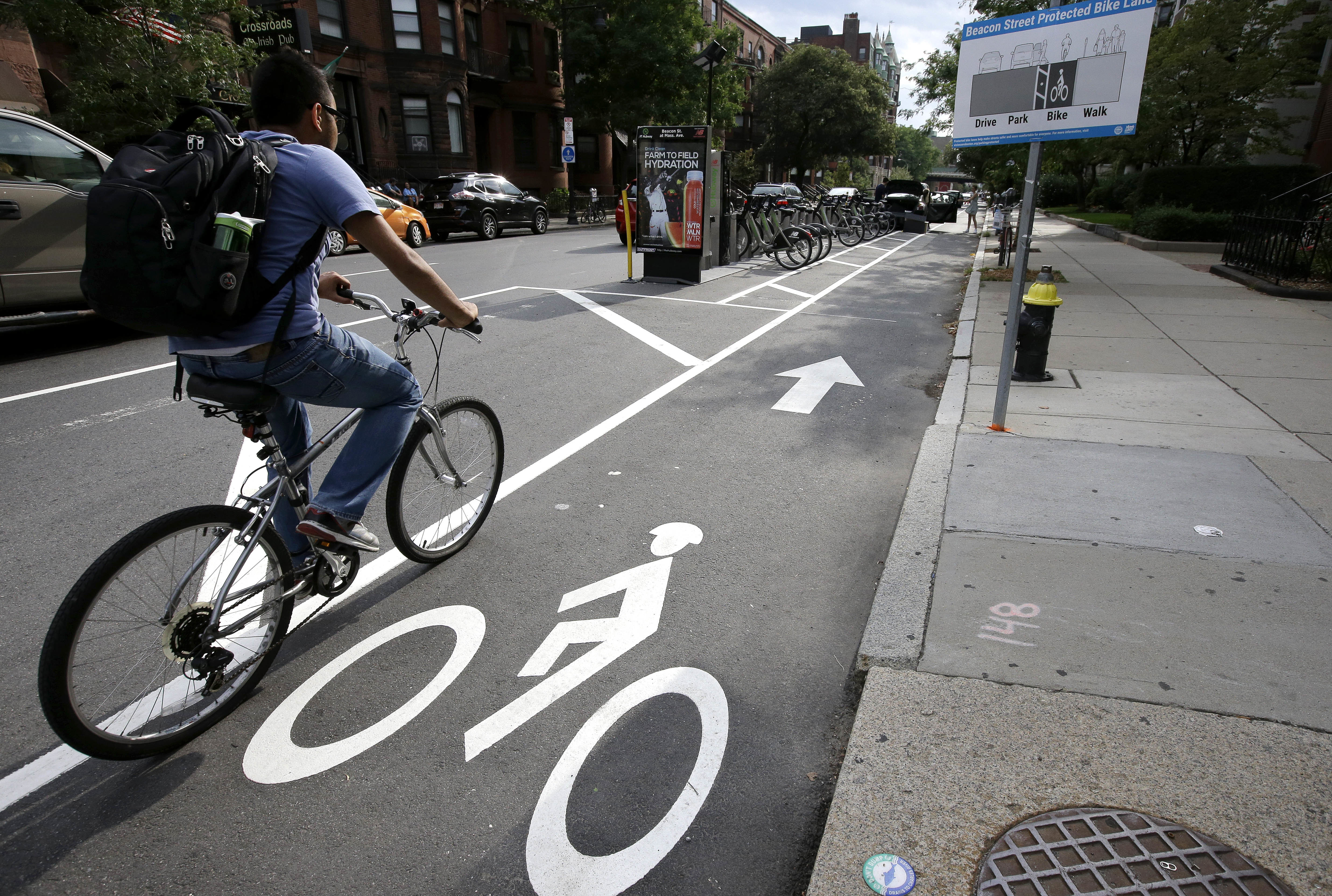Boston's bike lane boom experiences some road bumps - Vimarsana News