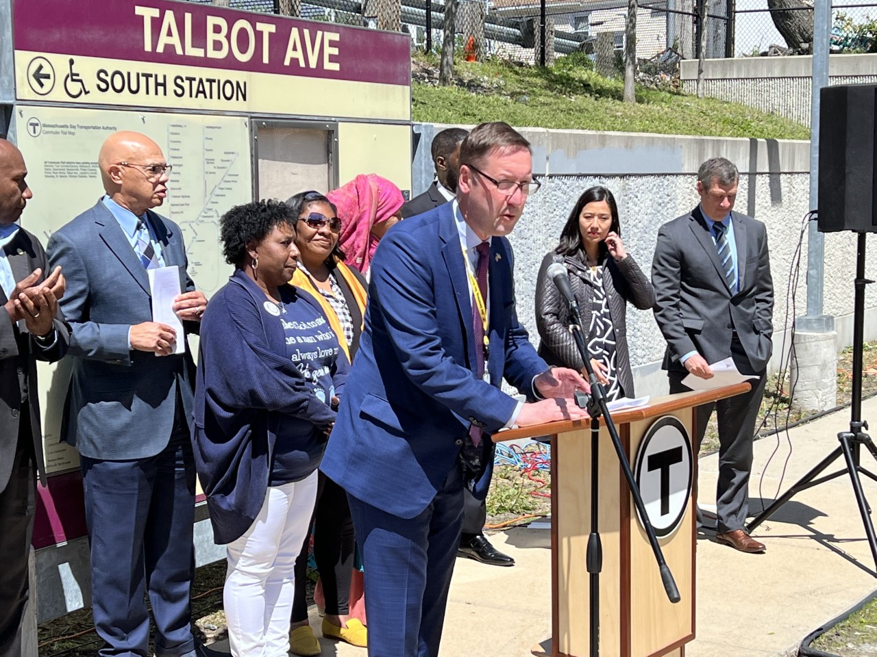 Transit advocates worry about finding a new MBTA general manager - Vimarsana News