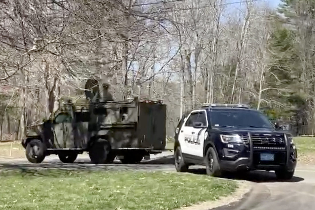 AP sources: FBI wants to speak with Mass. guardsman in leaks probe - Vimarsana News