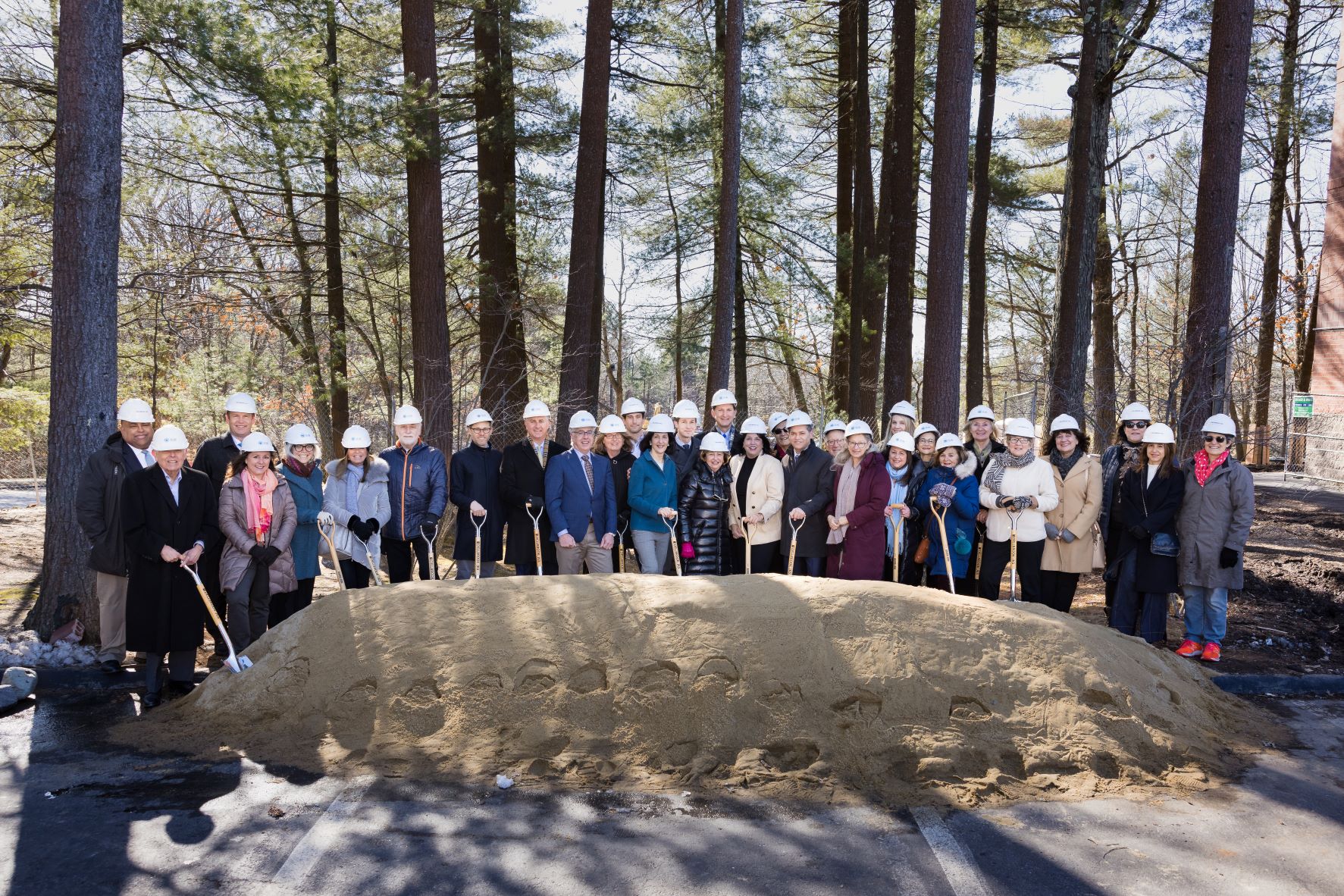 Housing nonprofit breaks ground on facility for middle-income seniors - Vimarsana News